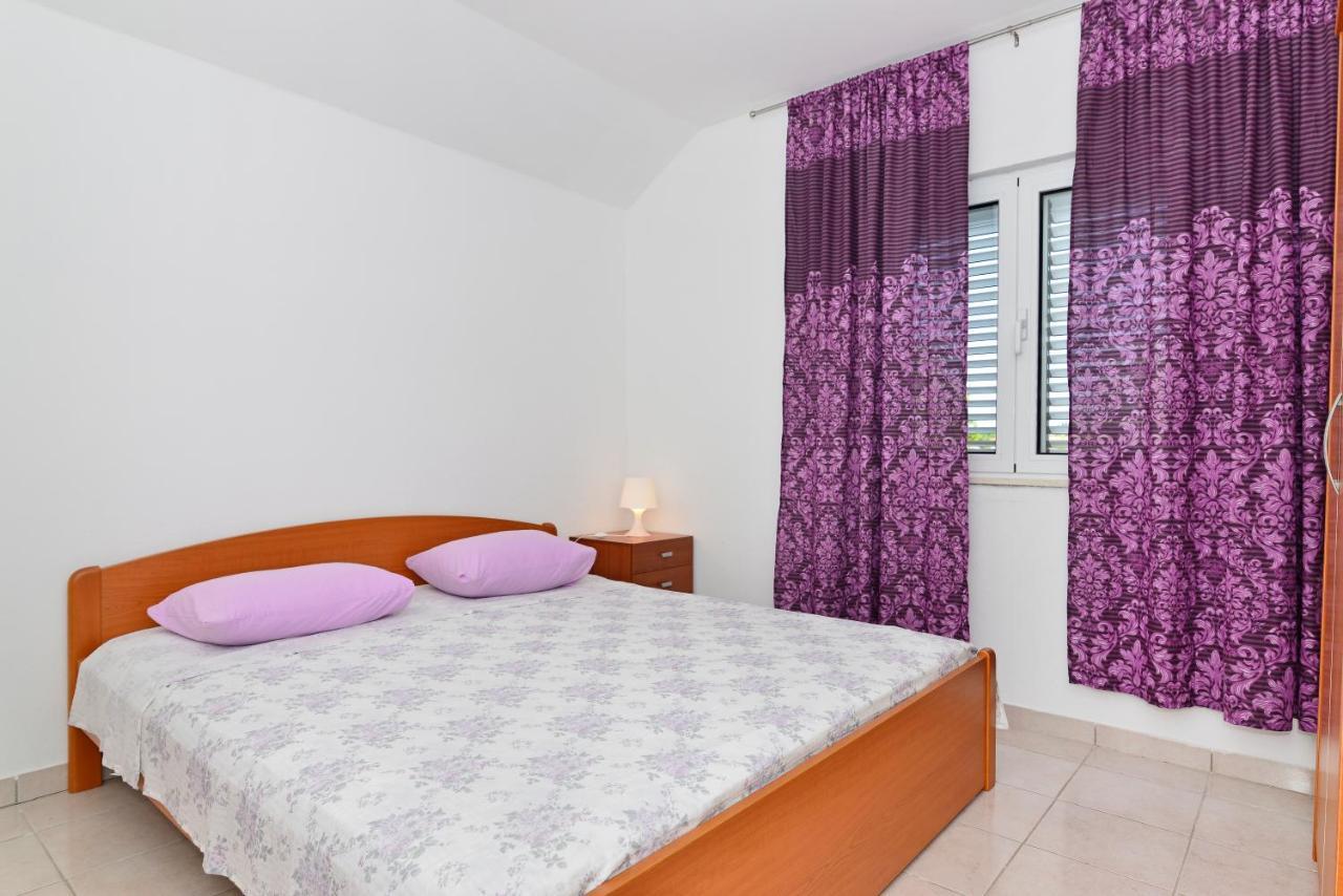 וודיצה Apartments Martina מראה חיצוני תמונה